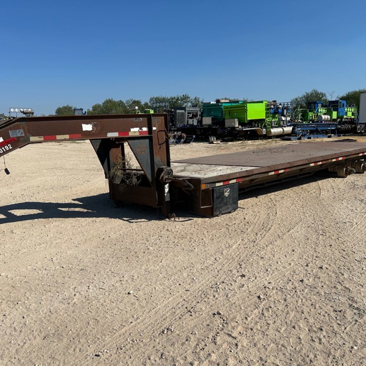 25 TANDEM DUAL GOOSENECK TRAILER