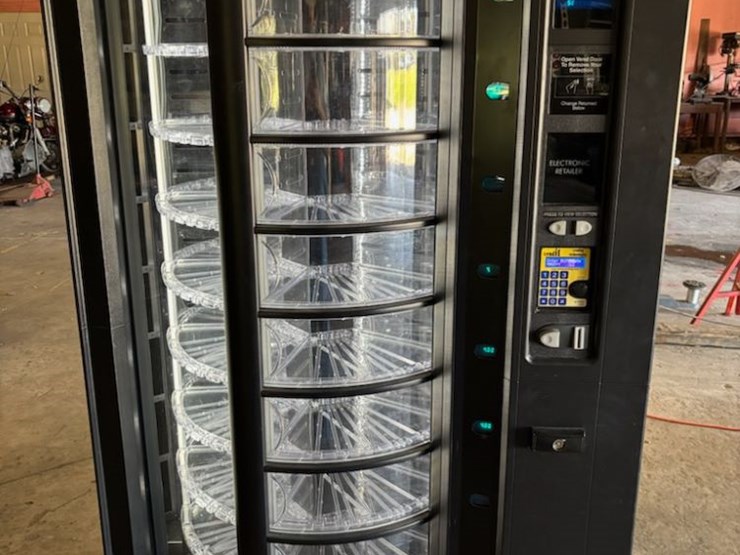 crane-cold-food-vending-machine-(njp423,-unit-1)-image-1