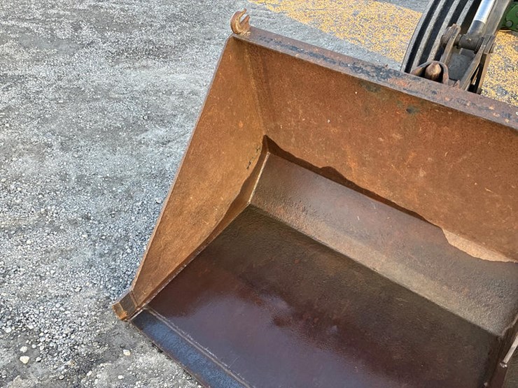 john-deere-2940-image-10