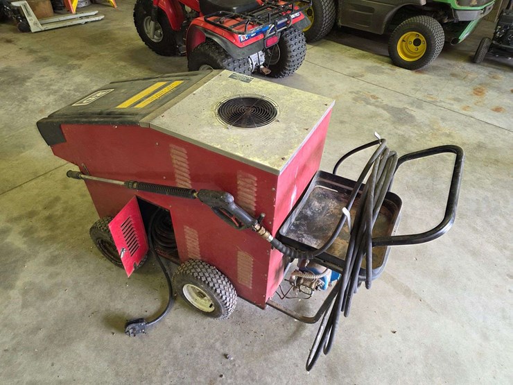 r+d-fountain-industries-co-hot-water-pressure-washer,-220v-with-cord,-hose-and-wand,-up-to-180-degre-image-13