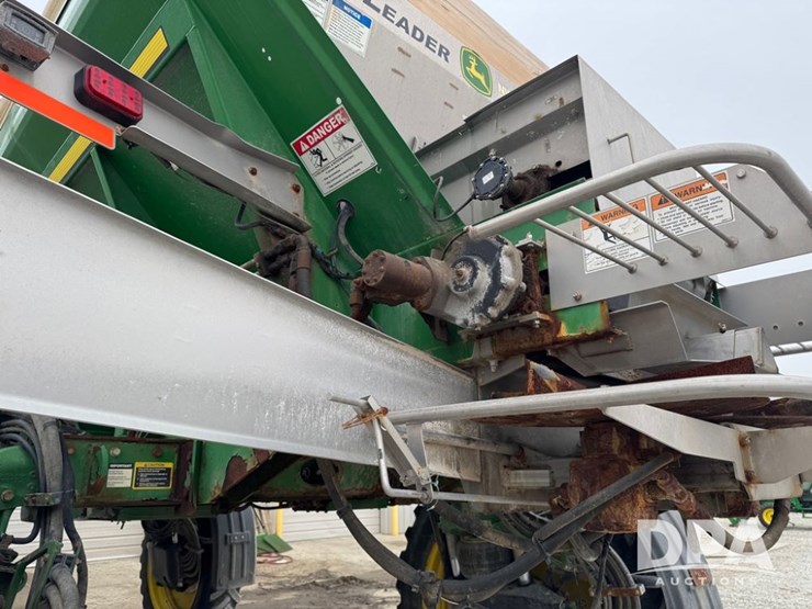 john-deere-r4038-image-12