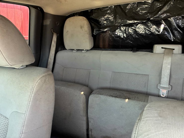 2010-ford-f150-xlt-image-43