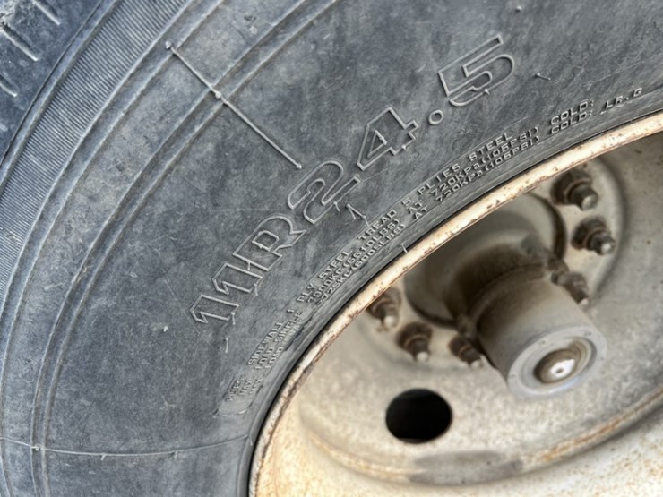 columbia-t/a-pup-trailer-image-10