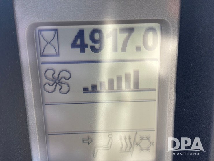 case-ih-titan-3020-image-121