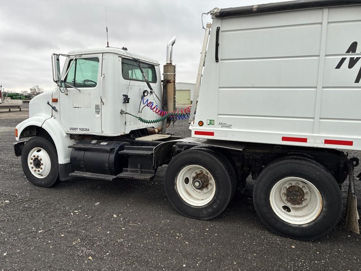 case-ih-8100-image-5