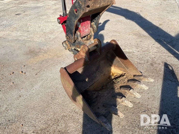 2020-yanmar-vio55-image-18