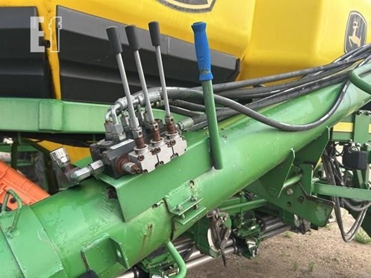 john-deere-1870-image-40