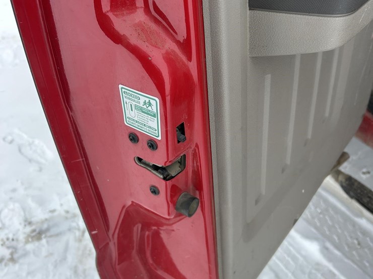 ford-f550-xl-image-24