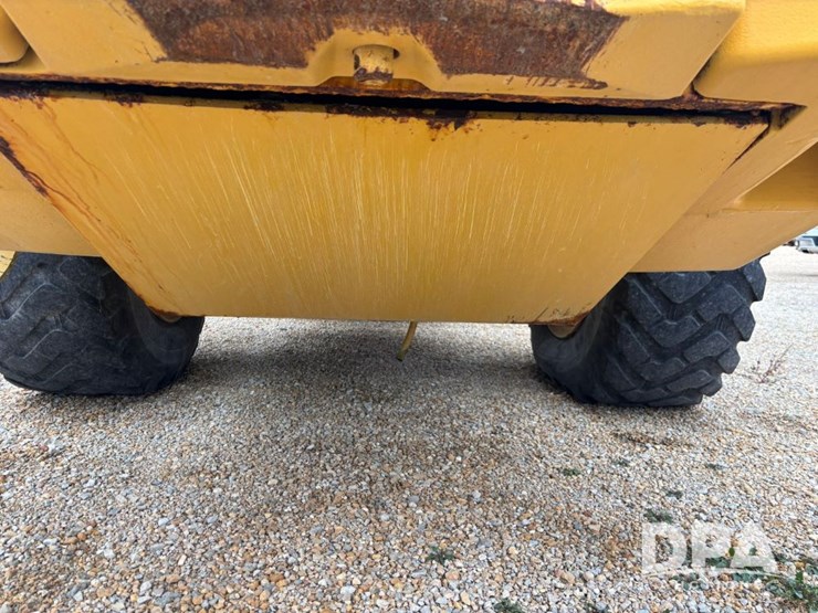 2007-deere-444j-image-41