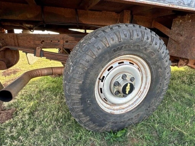 1995-chevrolet-2500-image-13