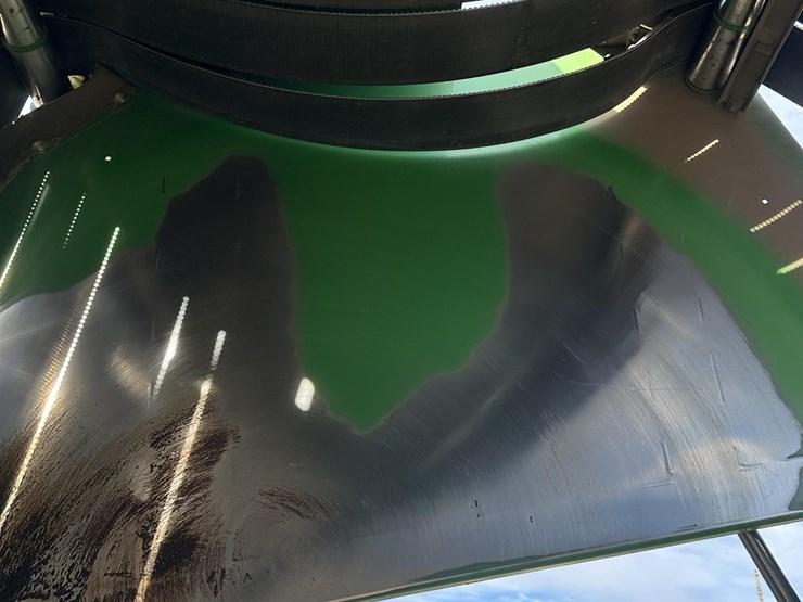 2018-john-deere-560m-image-22