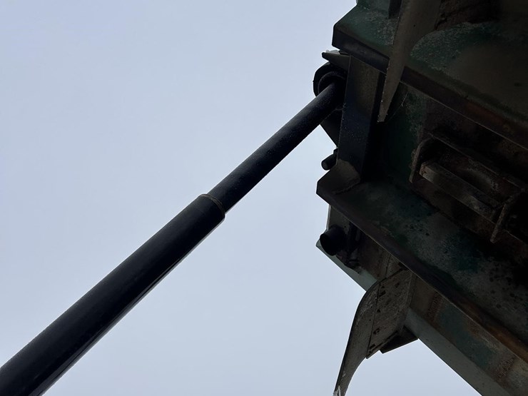 1997-ford-lt8000-image-66