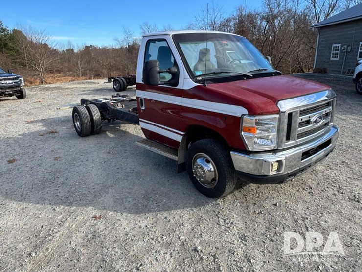 ford-e450-image-65