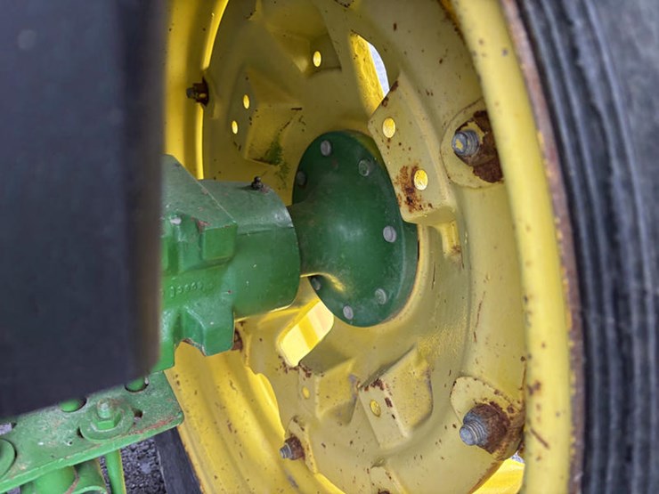 john-deere-2550-image-23