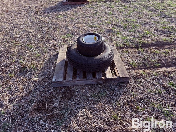 18x8.50-8nhs-&-7.00-15lt-tires-image-8