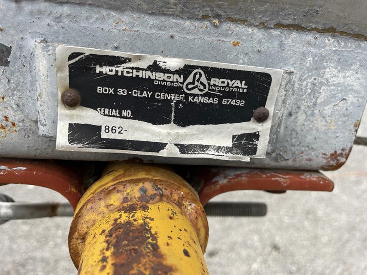 hutchinson-8x62-image-10