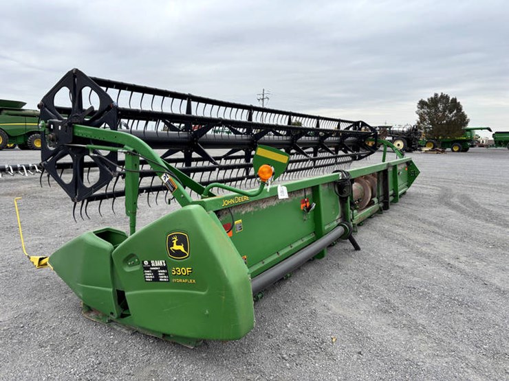 john-deere-630f-image-7