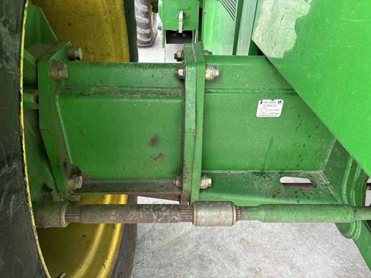 john-deere-9560-image-32