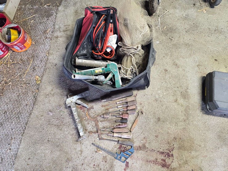 caulking-guns,-winter-vehicle-kit,-netting-w/weights,-misc-tools-image-1