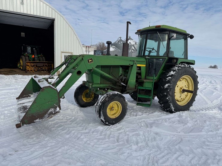 1975-john-deere-4230-image-1