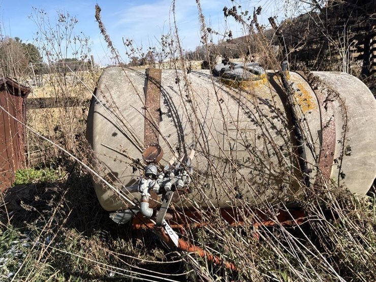 old-pull-type-sprayer-image-4