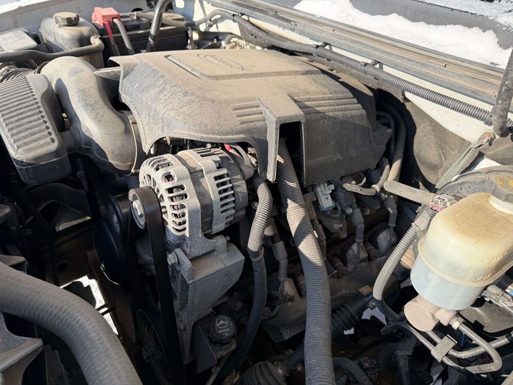 2013-chevrolet-silverado-1500-lt-image-48