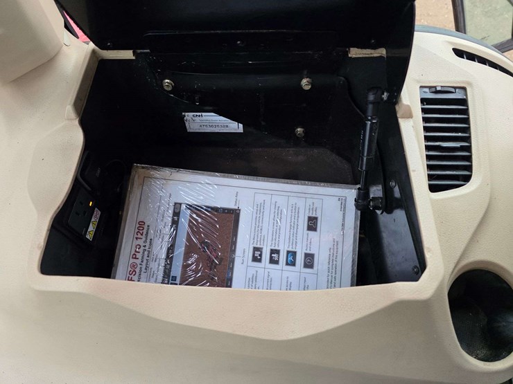 2020-magnum-250-image-54