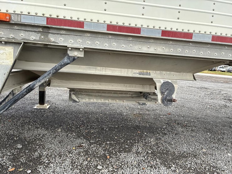 wilson-hopper-bottom-image-24