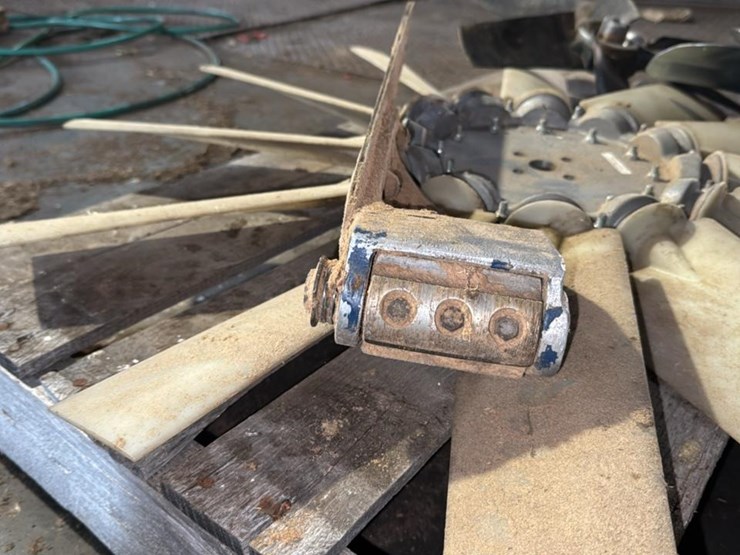 #189-•-miscellaneous-parts-image-13