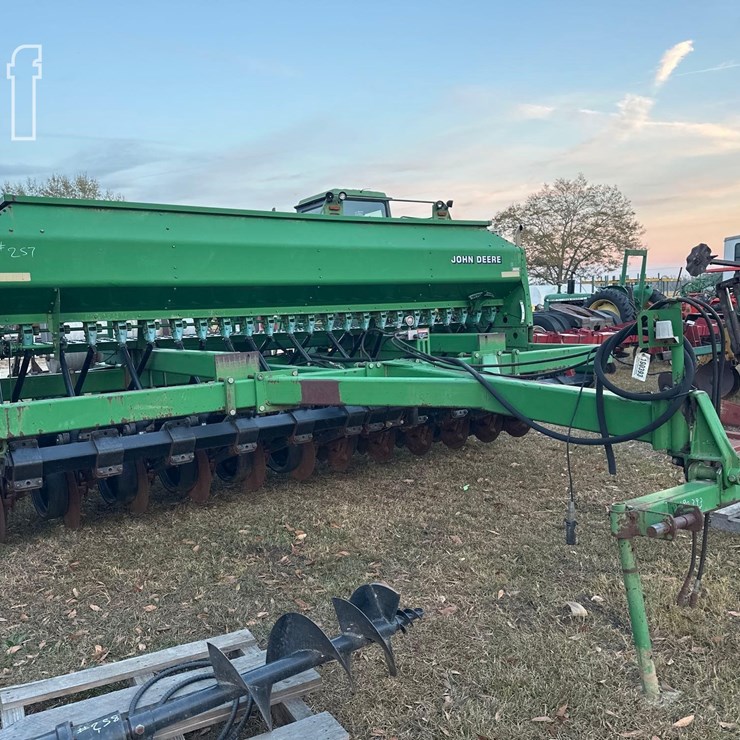 1998 JOHN DEERE 1560