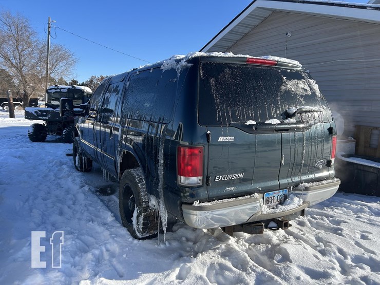 ford-excursion-image-6