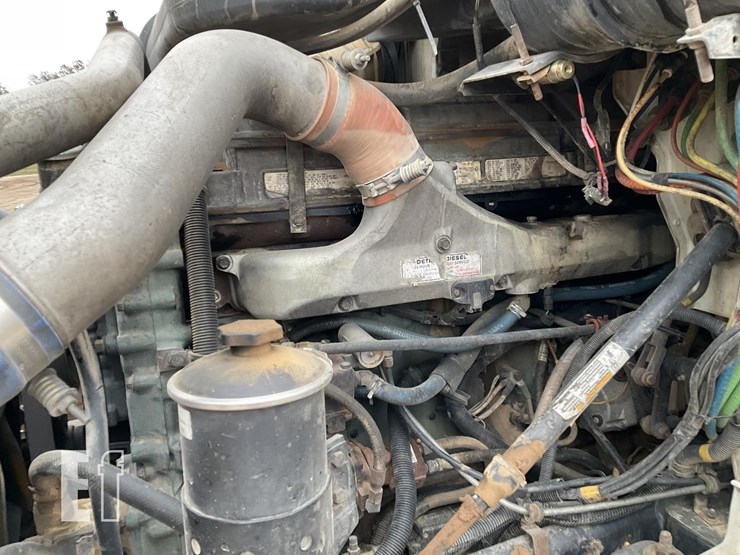 2002-international-9100-image-11