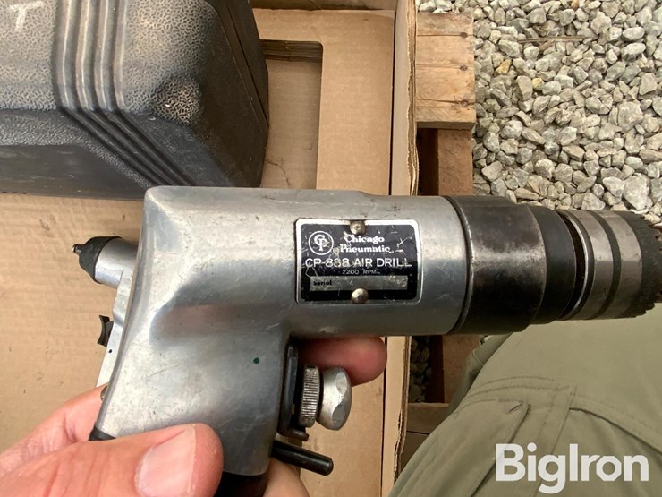 pallet-of-air-tools-&-tool-boxes-image-13