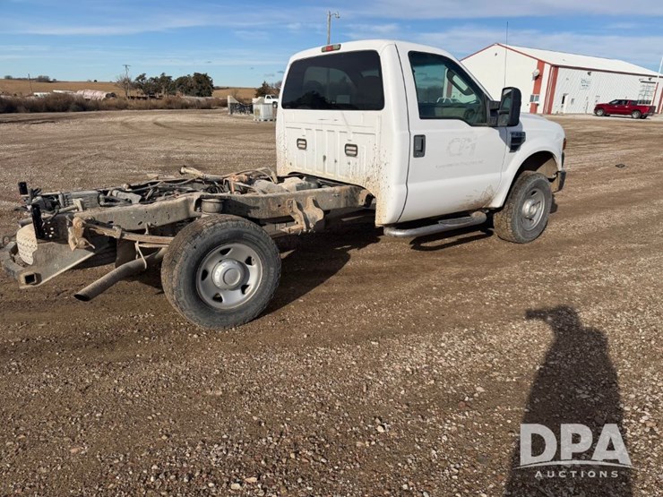 2009-ford-f250-image-9