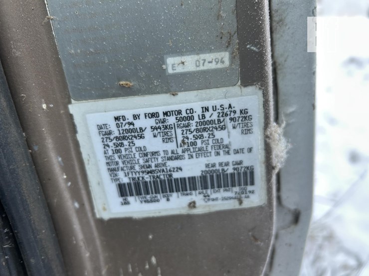 1994-ford-lta9000-image-24