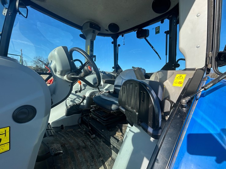 new-holland-powerstar-90-image-11