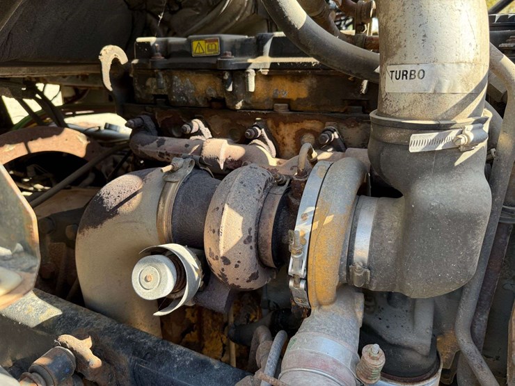 2006-sterling-rollback-truck,-101"x27'-bed,-winch,-automatic-transmission,-388k-miles,-11r22.5-tires-image-36