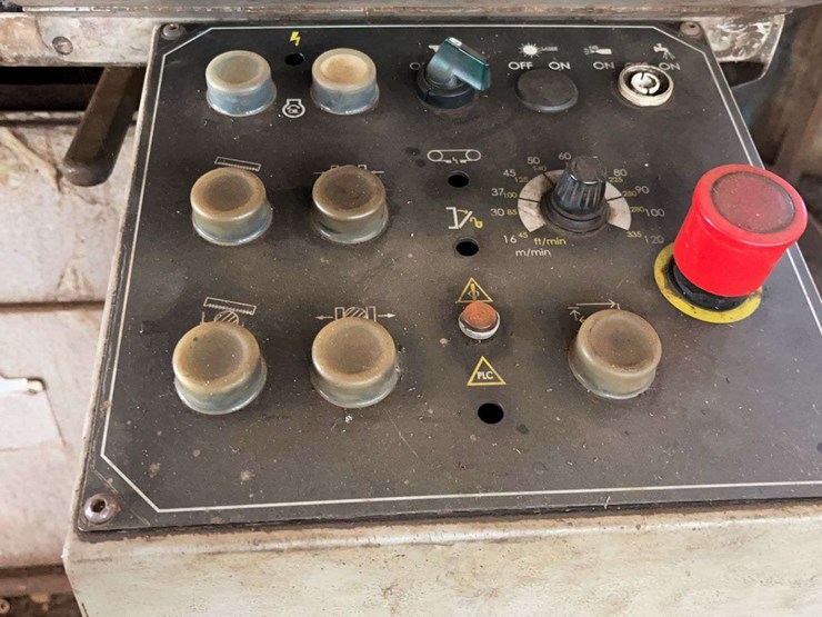 2022-fmb-pegasus-xl-band-saw-image-8