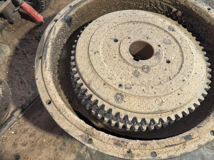 #166-•-clutches-image-6