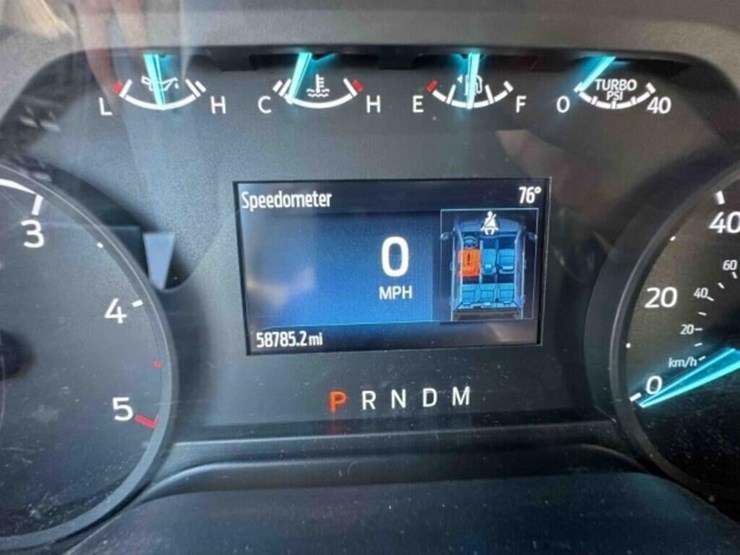 2023-ford-f350-image-40