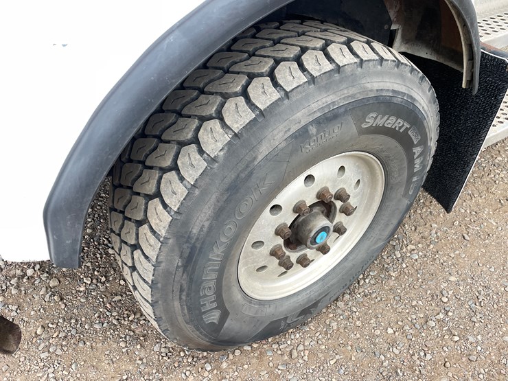 kenworth-t800-image-9