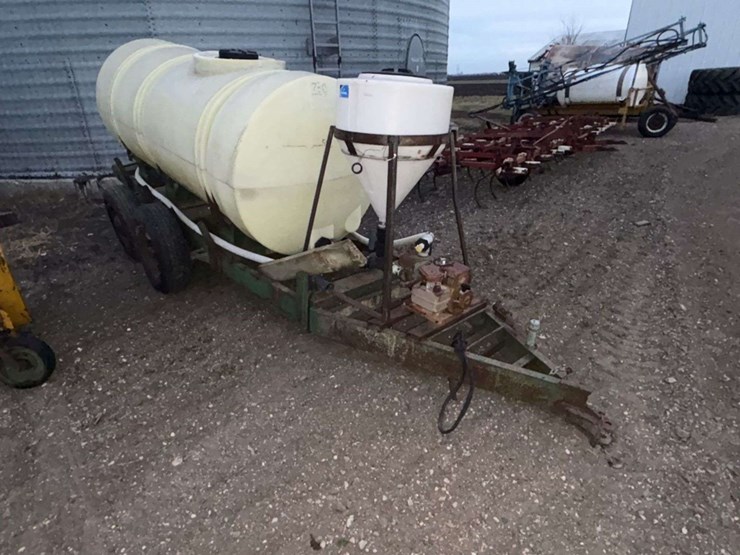 liquid-tender-trailer,-approx-750-gal-poly-tank,-st225/74r15-tires,-3”-fill,-30-gal-poly-inductor-co-image-2