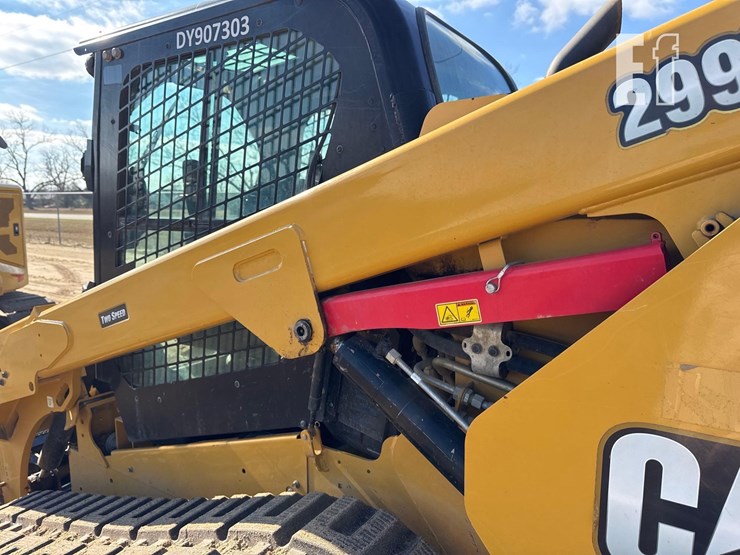 2022-caterpillar-299d3-image-13