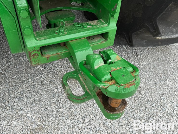 john-deere-8r-370-image-18