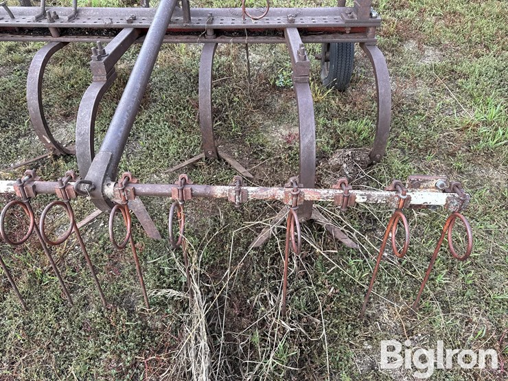 3-pt-mounted-chisel-image-12