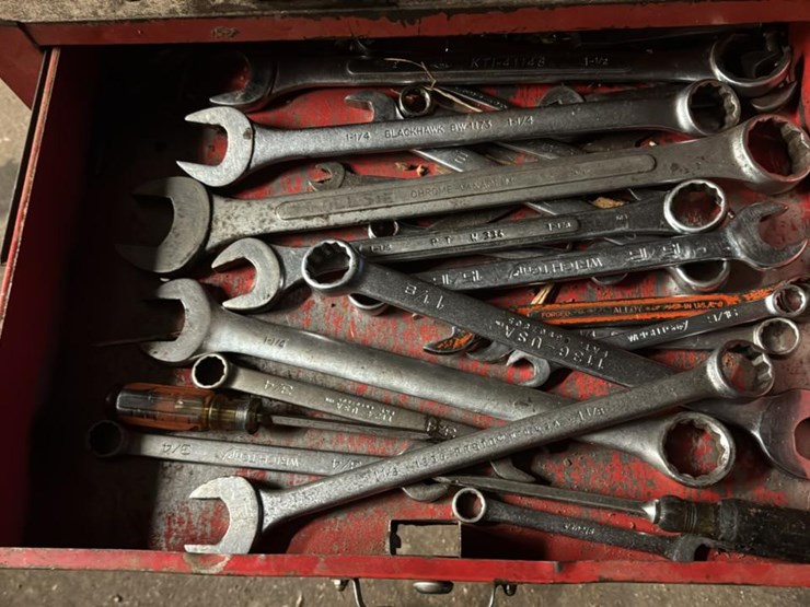 #132-•-tool-box-image-3