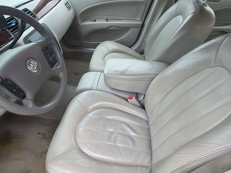 2006-buick-lucerne-cxl,-216,480-miles,-cruise,-am/fm/cd,-dual-climate-control,-heated-leather-seats,-image-36