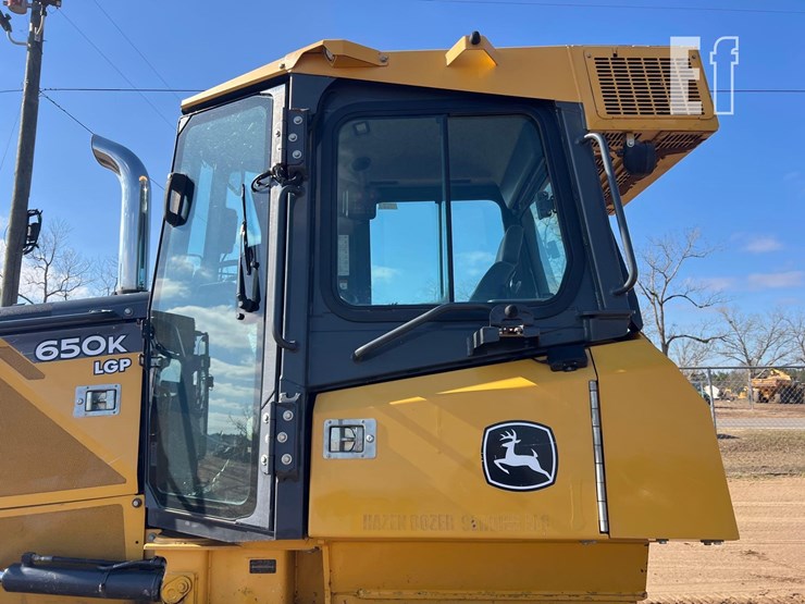 2013-deere-650k-lgp-image-30