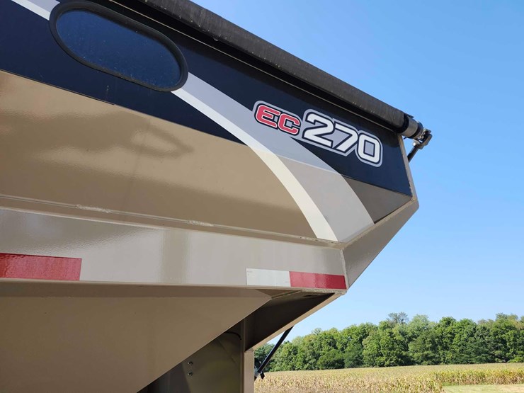 2025-j&m-ec-270-tandem-seed-tender-image-4