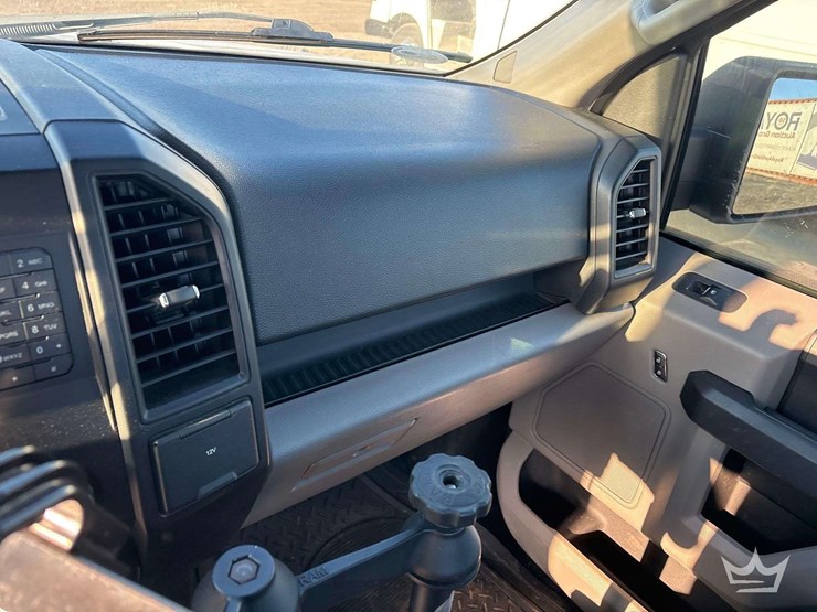 2016-ford-f150-image-18